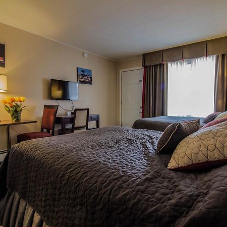 The White Horse Motel Cornwall Екстериор снимка