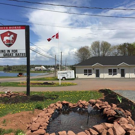 The White Horse Motel Cornwall Екстериор снимка