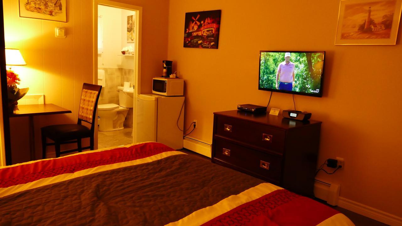 The White Horse Motel Cornwall Екстериор снимка
